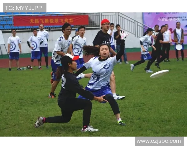 吴静专访：从初学者到飞盘高手的成长与心路历程回顾